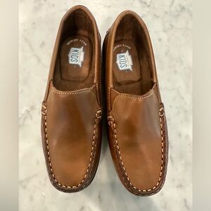 NIB brand new boys loafers Florsheim size 2